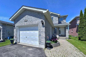 Cozy house at south end Barrie